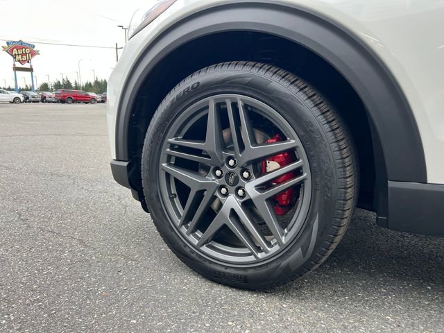 New 2025 Ford Explorer ST w/ Sun And Sound Package image 27