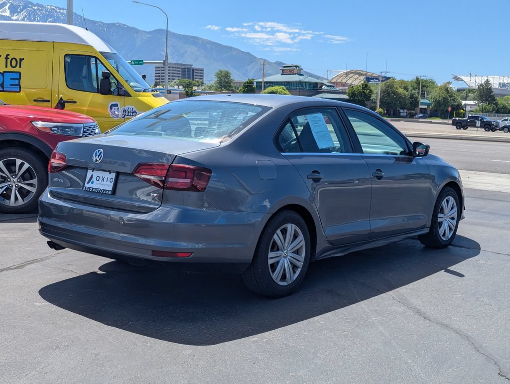 Used 2017 Volkswagen Jetta S FWD image 4
