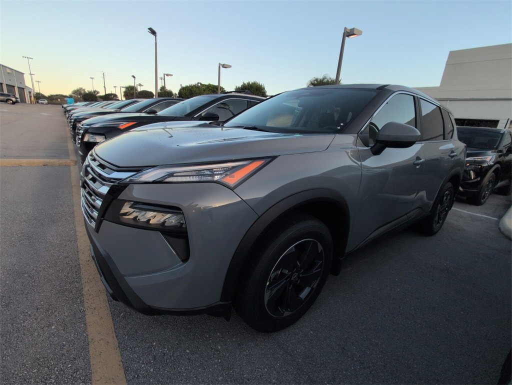 New 2026 Nissan Rogue SV image 4