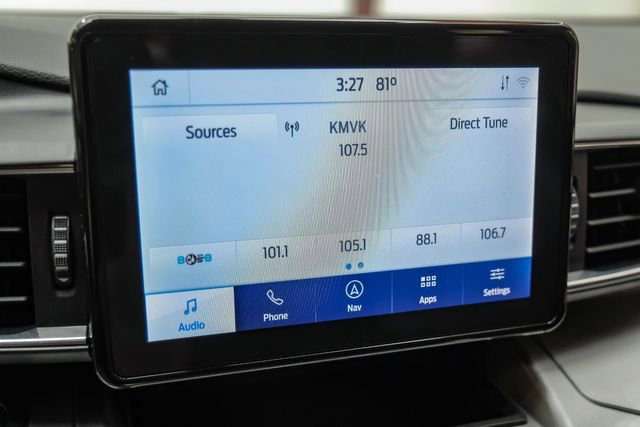 Used 2021 Ford Explorer XLT w/ Equipment Group 202A image 39