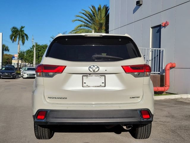 Used 2019 Toyota Highlander Limited image 5