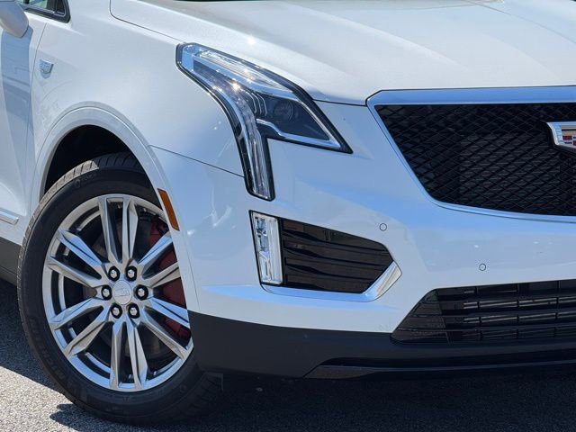 New 2025 Cadillac XT5 Sportv w/ LPO, Floor Liner Package image 12