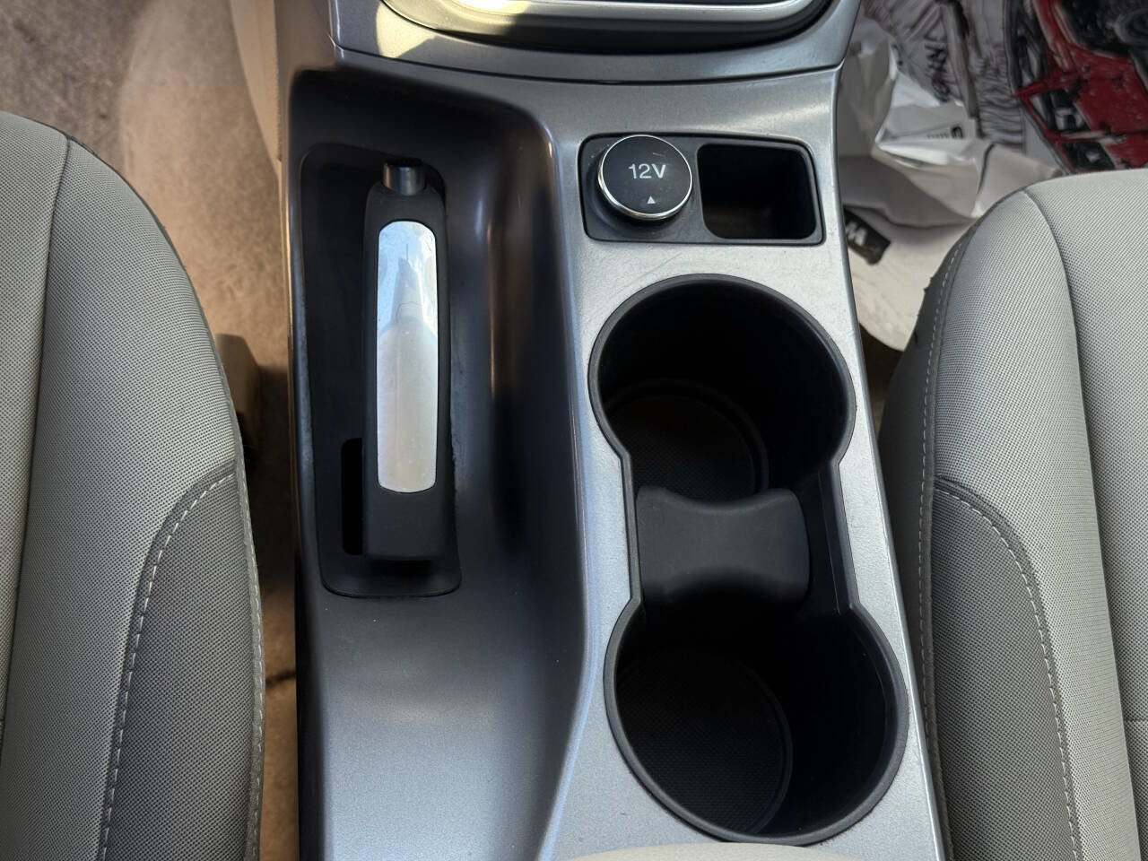 Used 2015 Ford C-MAX SE image 21