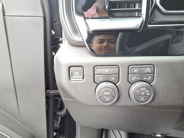 New 2026 Chevrolet Silverado 2500 LT w/ Z71 Chrome Sport Edition image 10