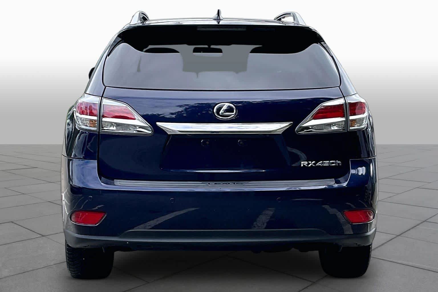 Used 2015 Lexus RX 450h AWD image 4
