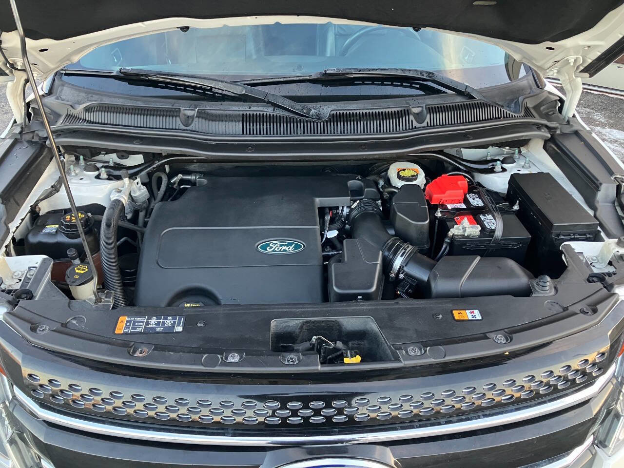 Used 2013 Ford Explorer XLT image 25