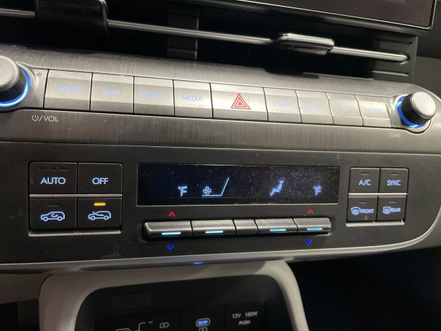 Used 2024 Hyundai Kona SEL FWD image 21