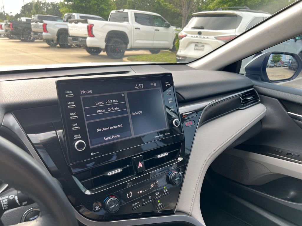 Used 2023 Toyota Camry XLE FWD image 15