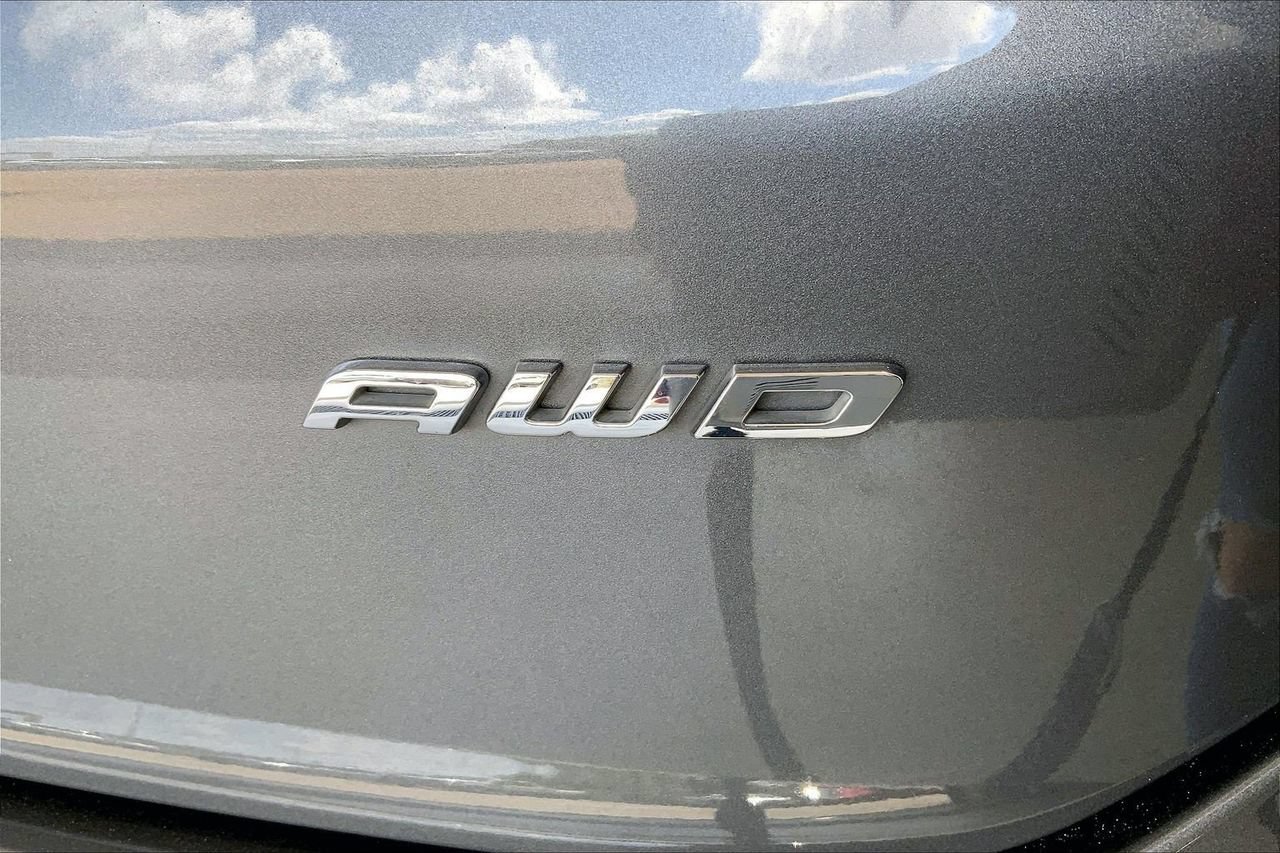 Used 2024 Ford Edge SE AWD/4WD image 7