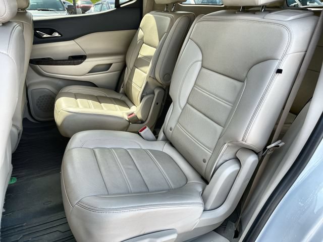 Used 2021 GMC Acadia Denali w/ Denali Ultimate Package AWD/4WD image 26