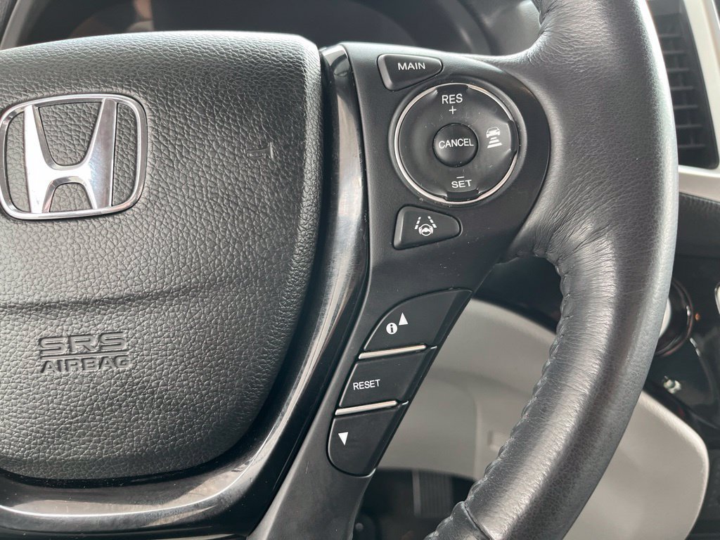 Used 2017 Honda Pilot Elite image 24