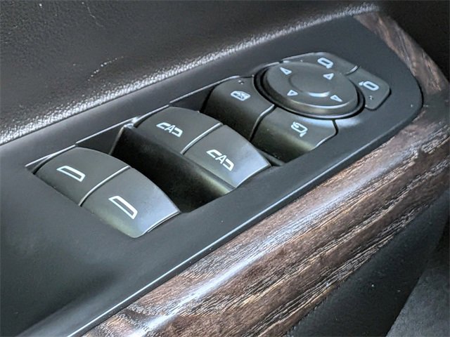 Used 2022 GMC Acadia Denali w/ Denali Technology Package image 29