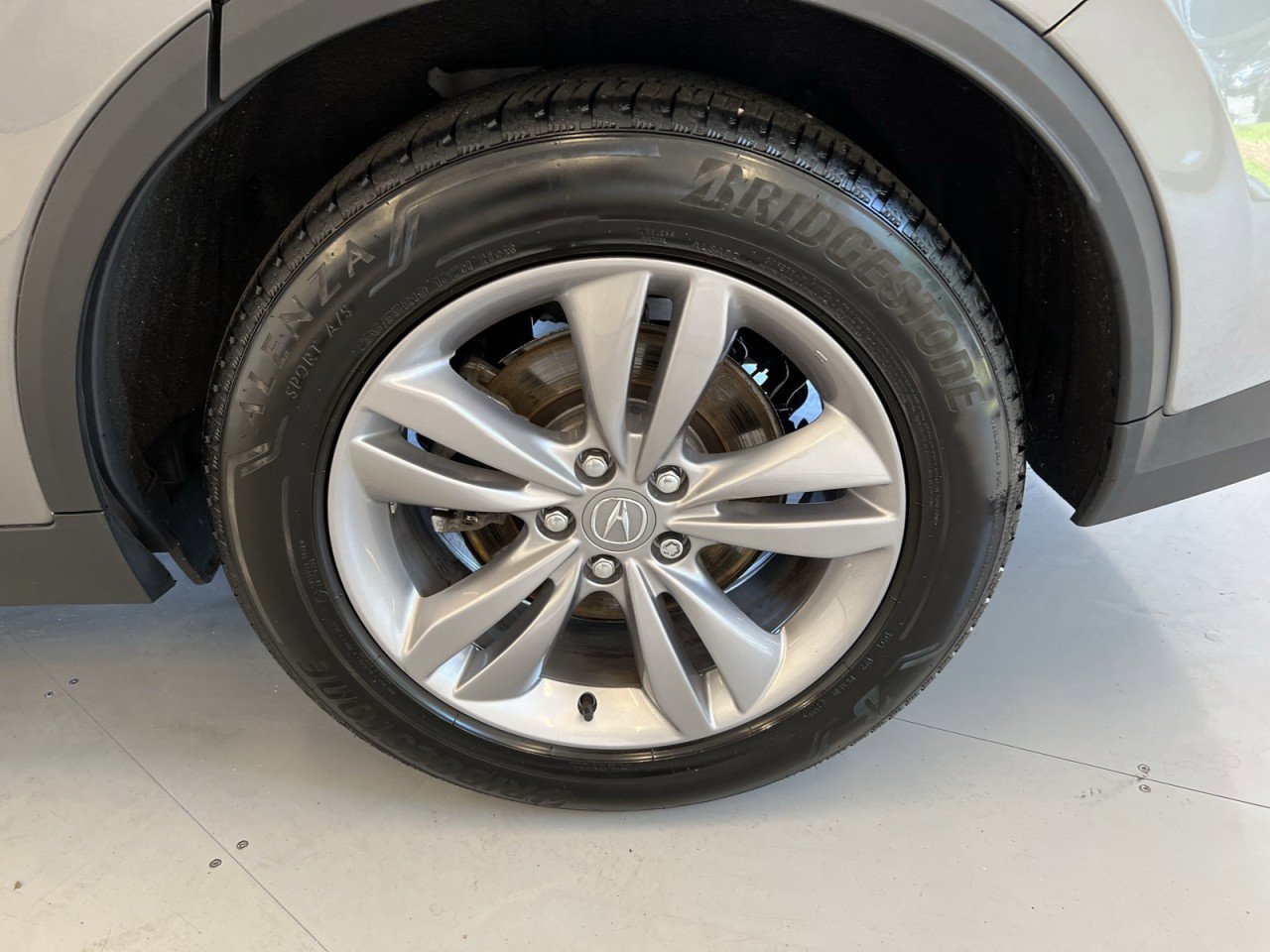 Used 2023 Acura MDX SH-AWD image 59