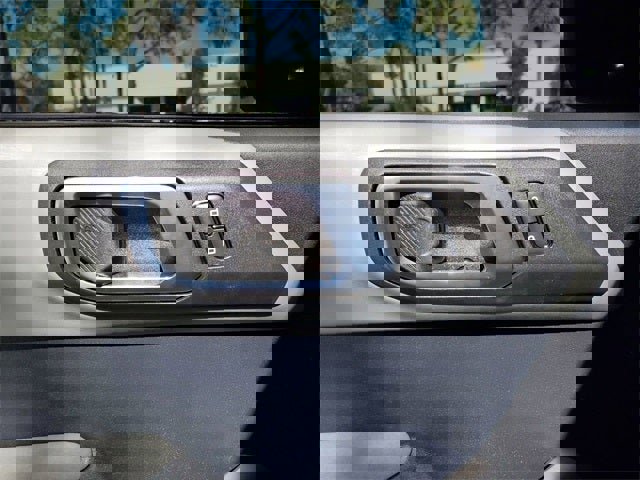 Used 2022 Ford Bronco Badlands image 74