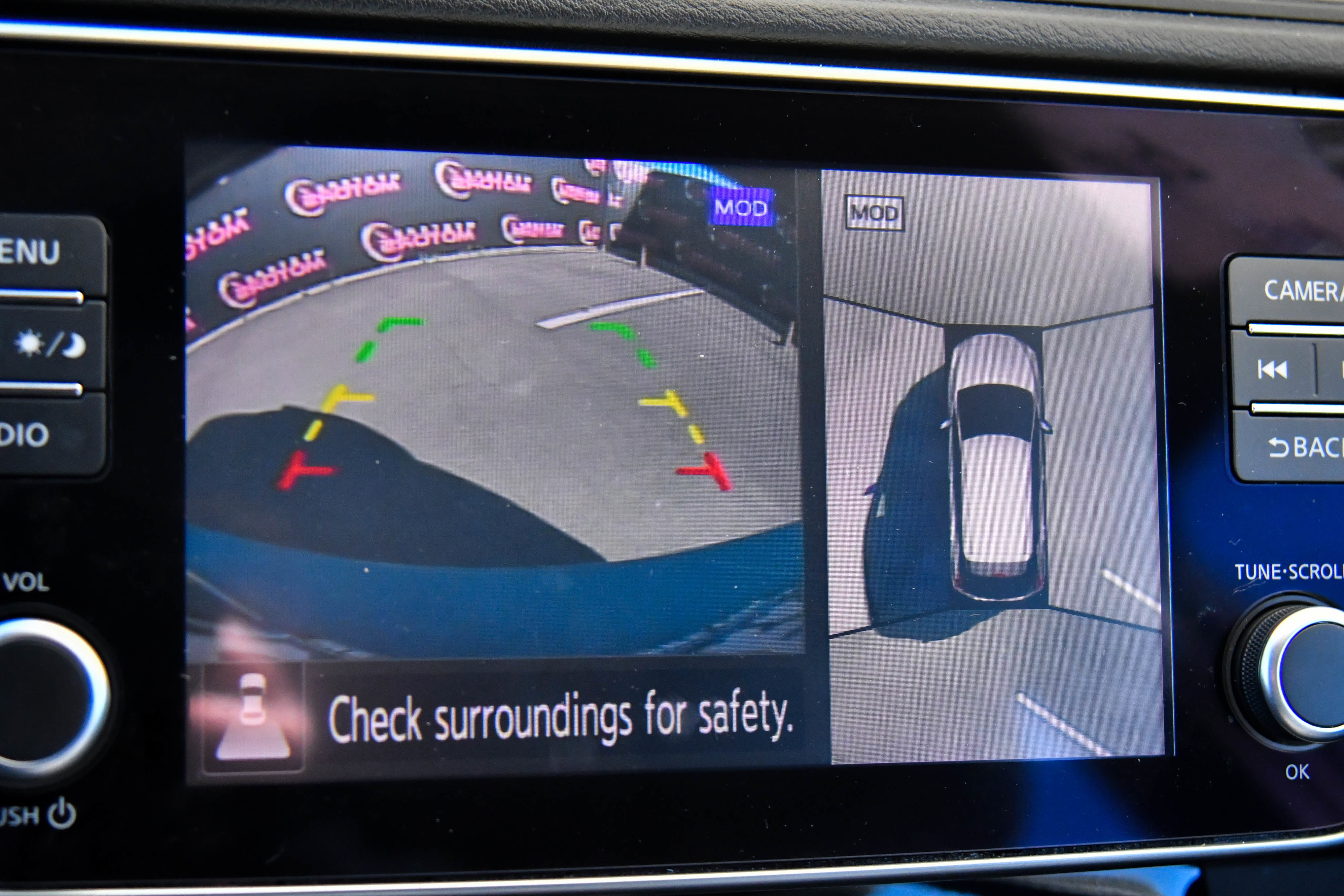 Used 2024 Nissan Leaf SV Plus image 18