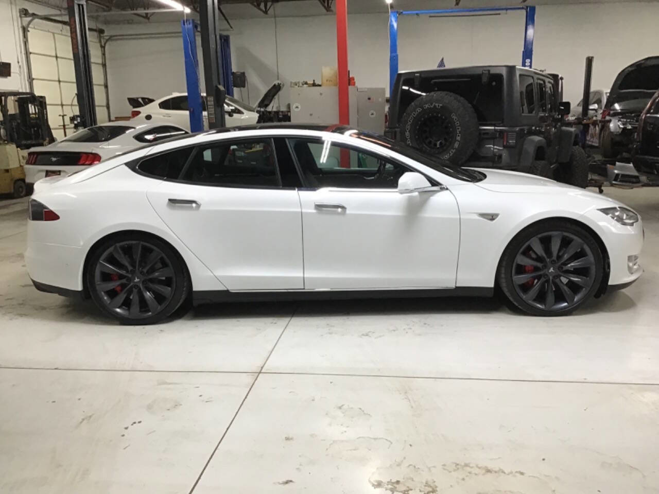 Used 2014 Tesla Model S P85D AWD/4WD image 8