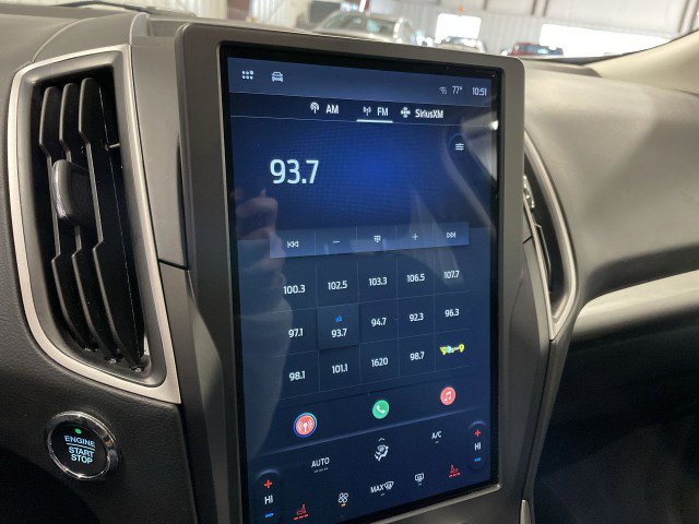 Used 2024 Ford Edge SEL image 19