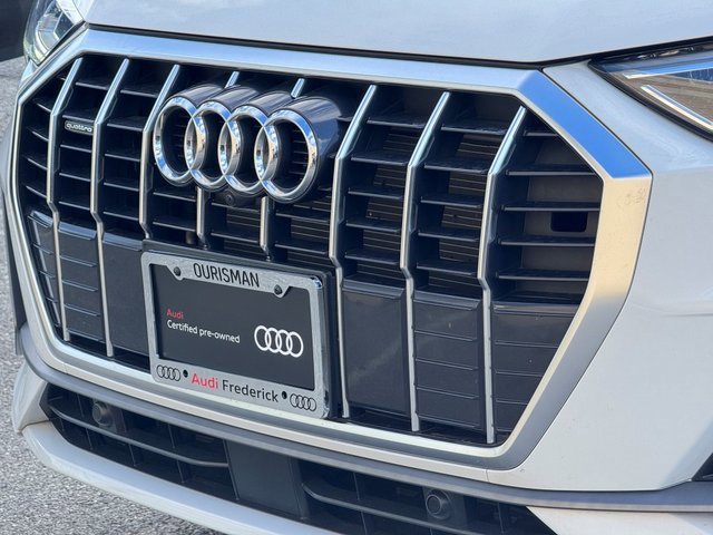 Certified 2025 Audi Q3 2.0T Premium Plus w/ Premium Plus Package image 6