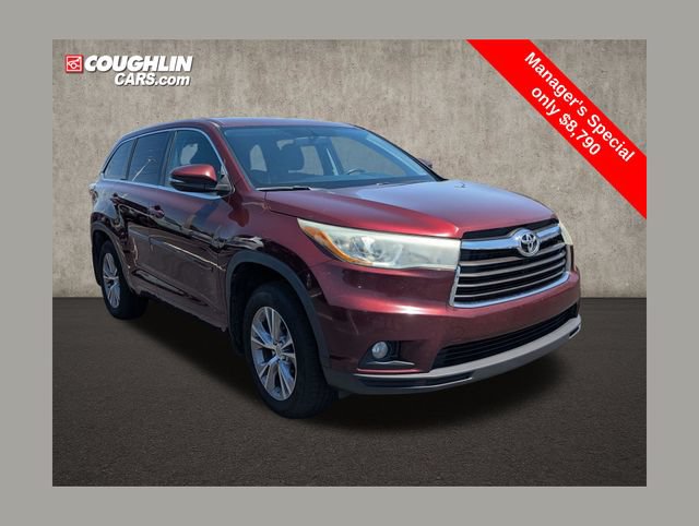 Used 2015 Toyota Highlander Plus AWD/4WD image 1