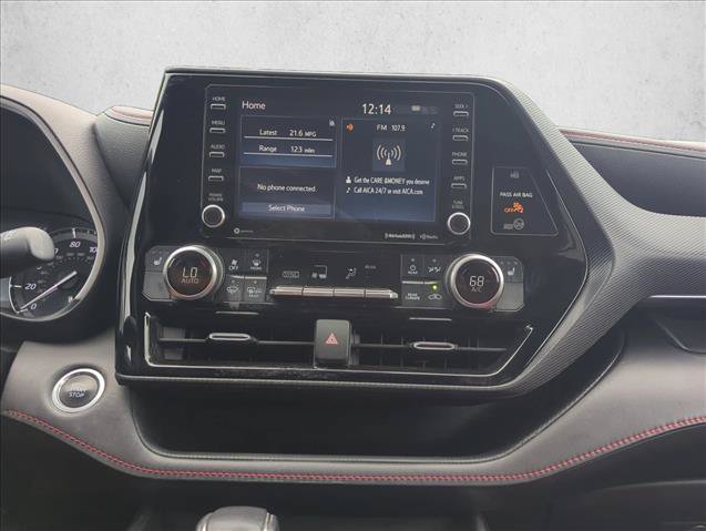 Used 2021 Toyota Highlander XSE FWD image 16