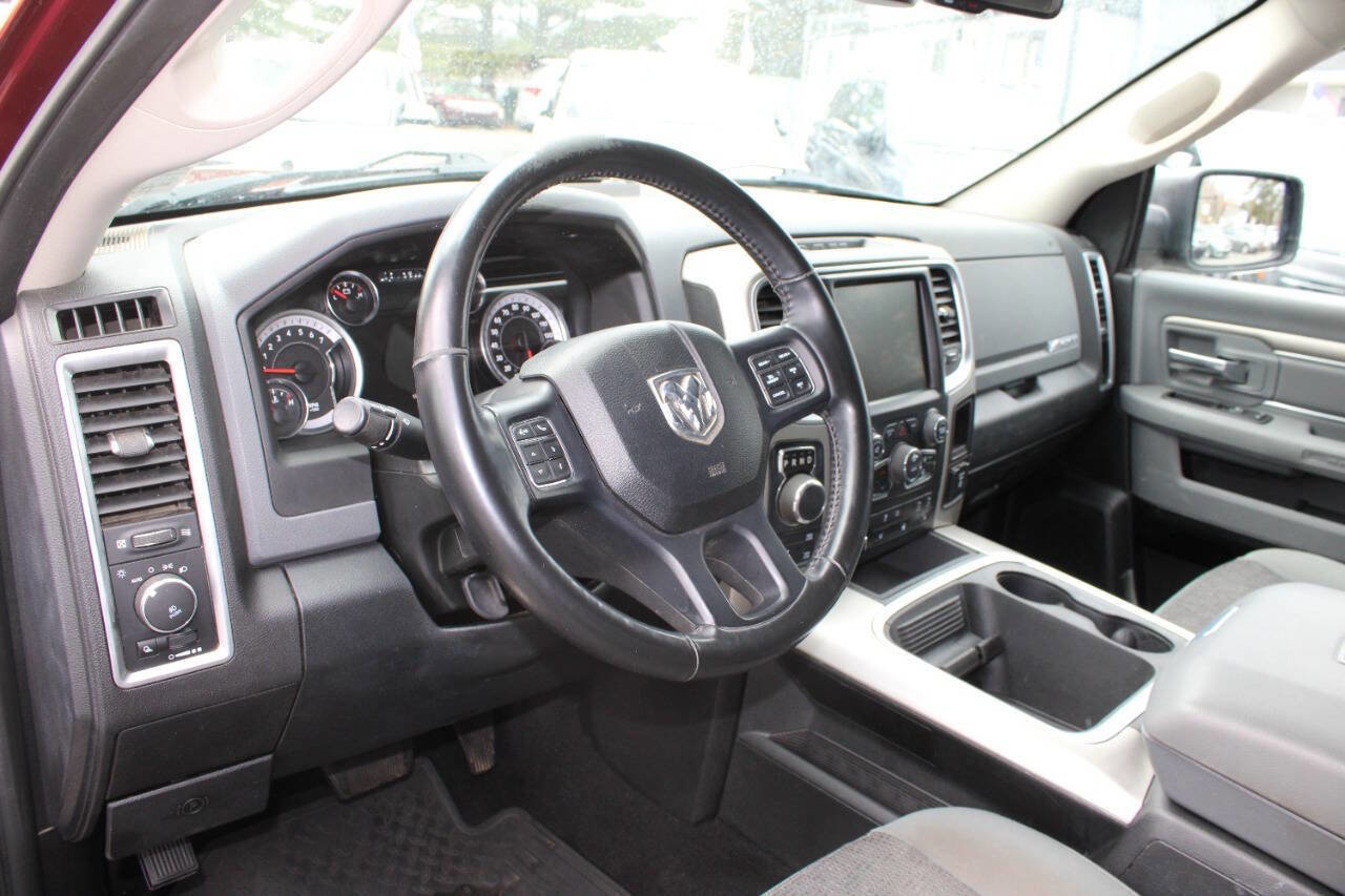 Used 2017 RAM 1500 Big Horn image 12