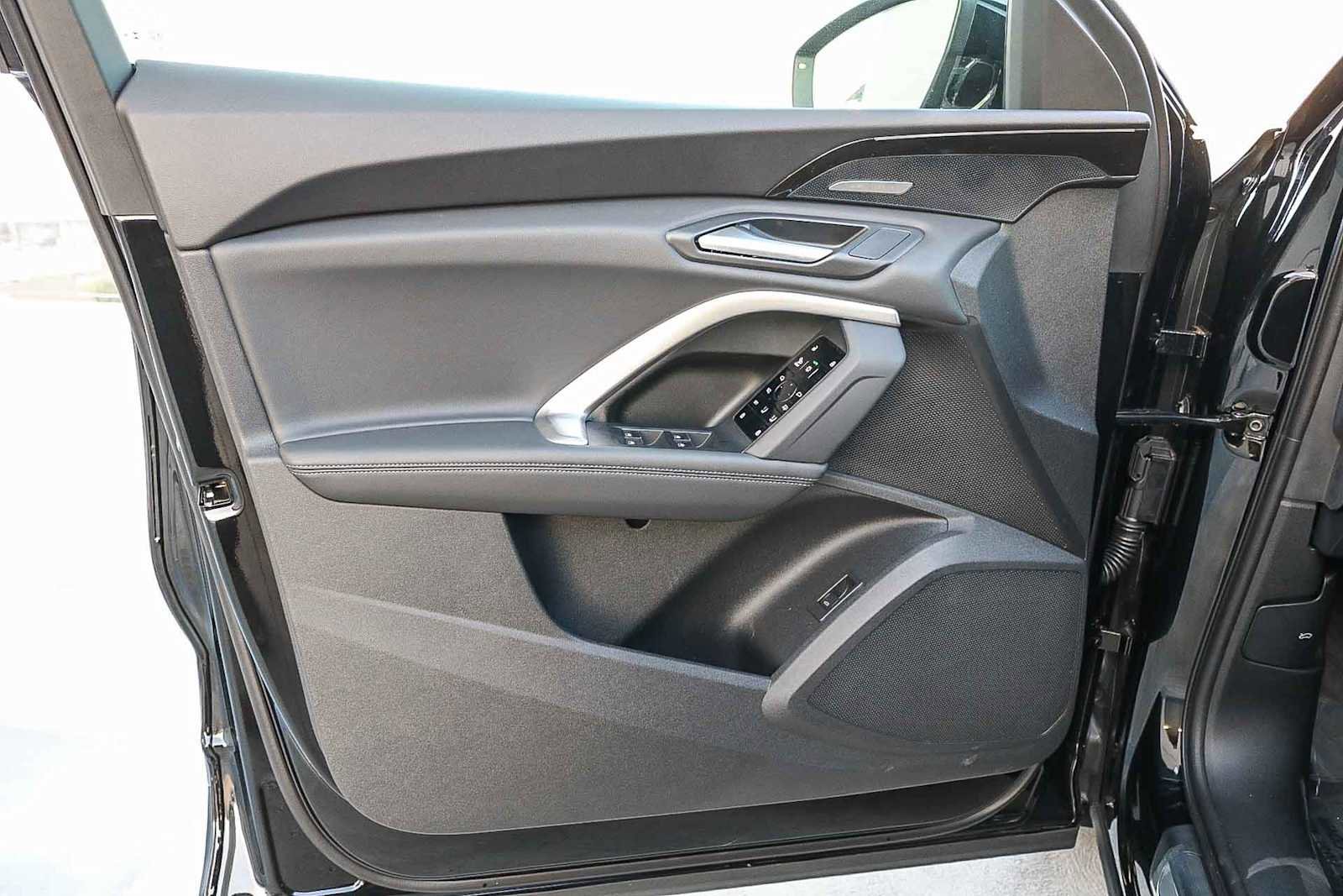 New 2025 Audi Q5 Premium Plus image 26