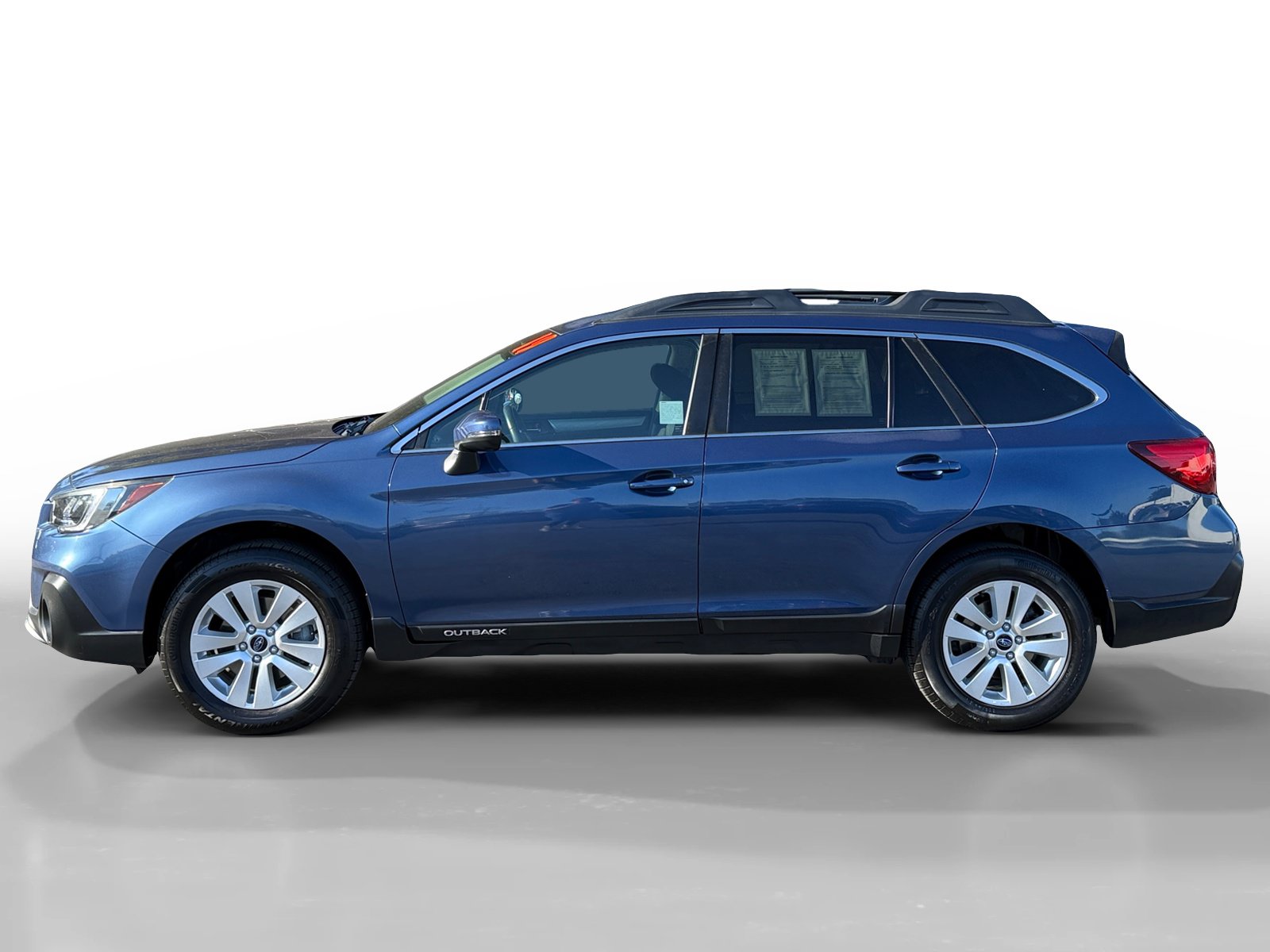 Used 2019 Subaru Outback 2.5i Premium AWD/4WD image 2