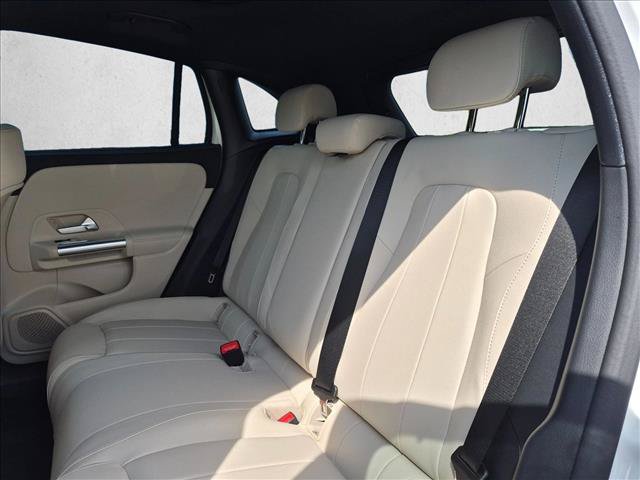 New 2026 Mercedes-Benz GLA 250 4MATIC image 16