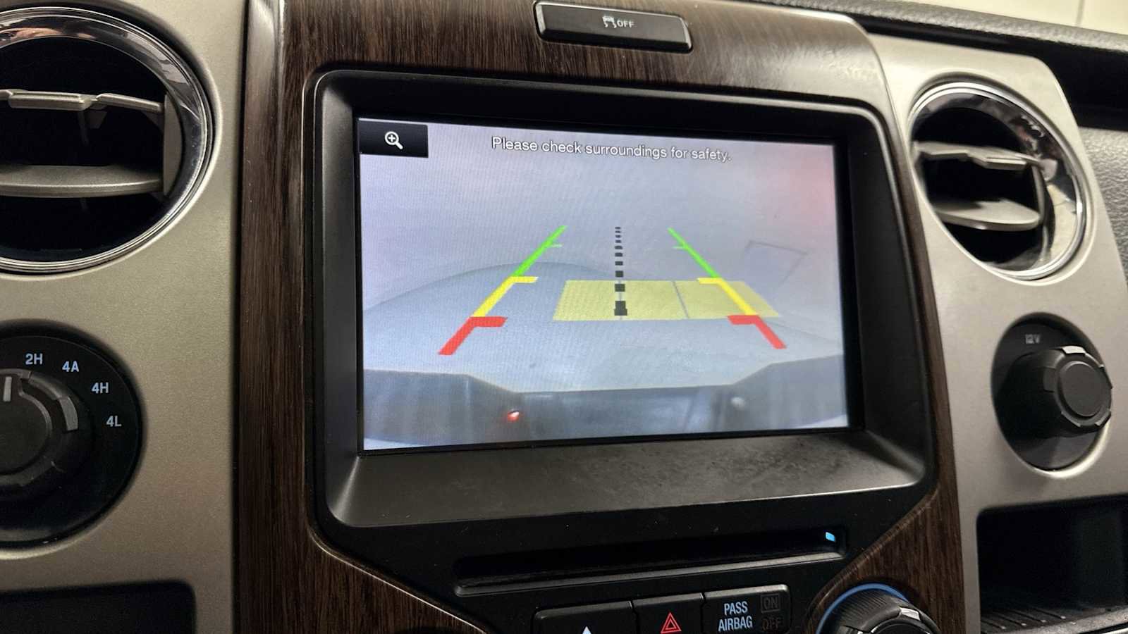 Used 2013 Ford F150 Lariat w/ Luxury Equipment Group image 19