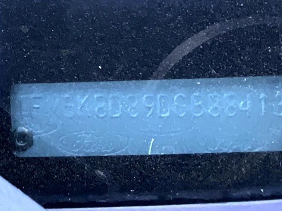 Used 2013 Ford Explorer XLT image 27