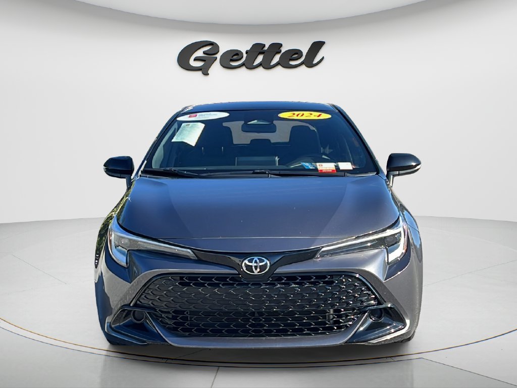 Used 2024 Toyota Corolla SE FWD image 2