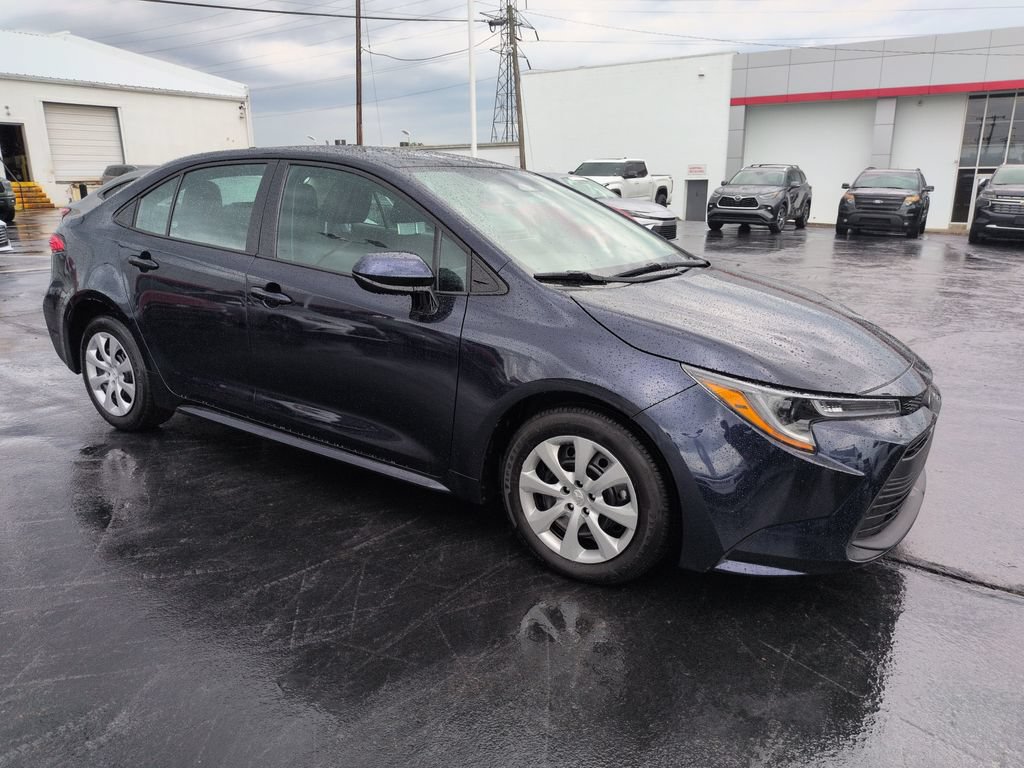 Certified 2025 Toyota Corolla LE FWD image 7