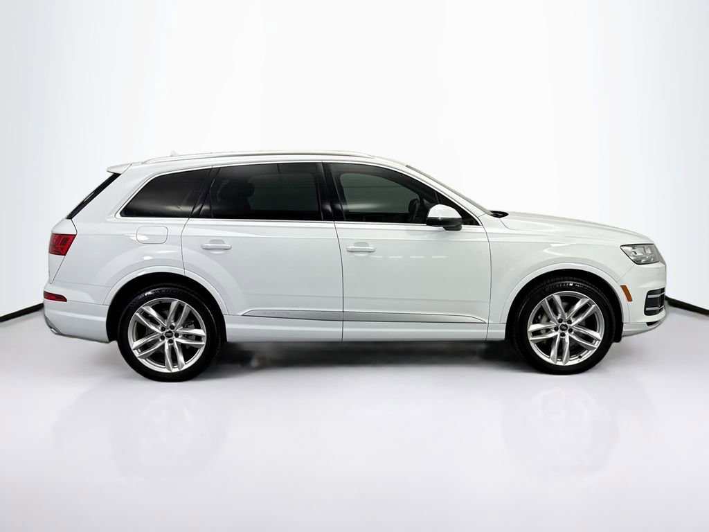 Used 2018 Audi Q7 3.0T Prestige w/ Prestige Package image 4