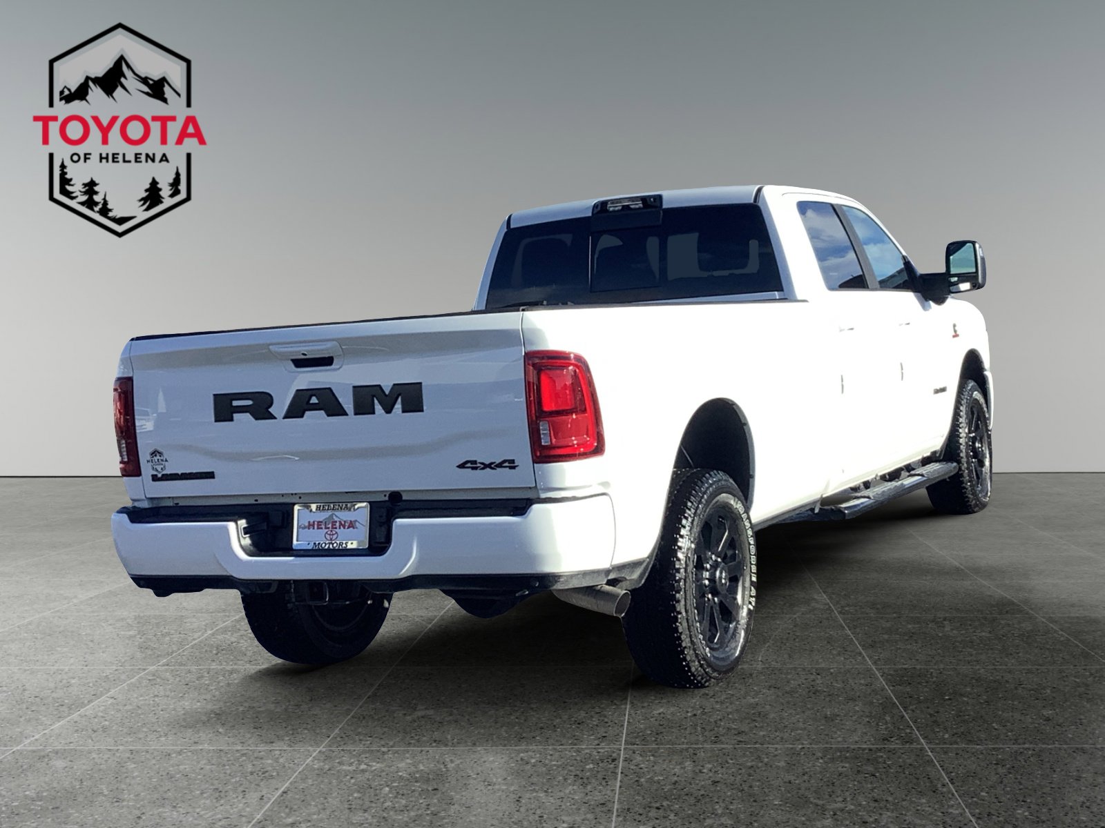 Used 2025 RAM 2500 Laramie w/ Night Edition image 5