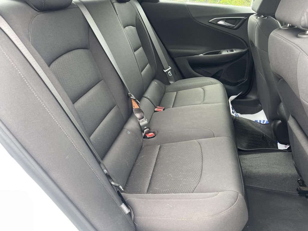 Used 2024 Chevrolet Malibu LS FWD image 19