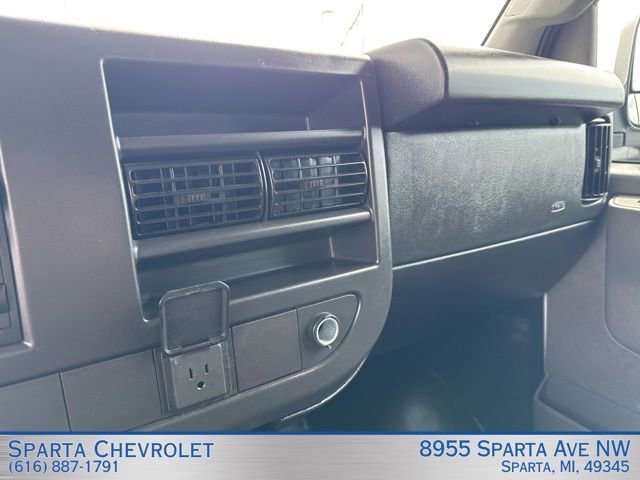Used 2024 Chevrolet Express 2500 w/ Driver Convenience Package image 18