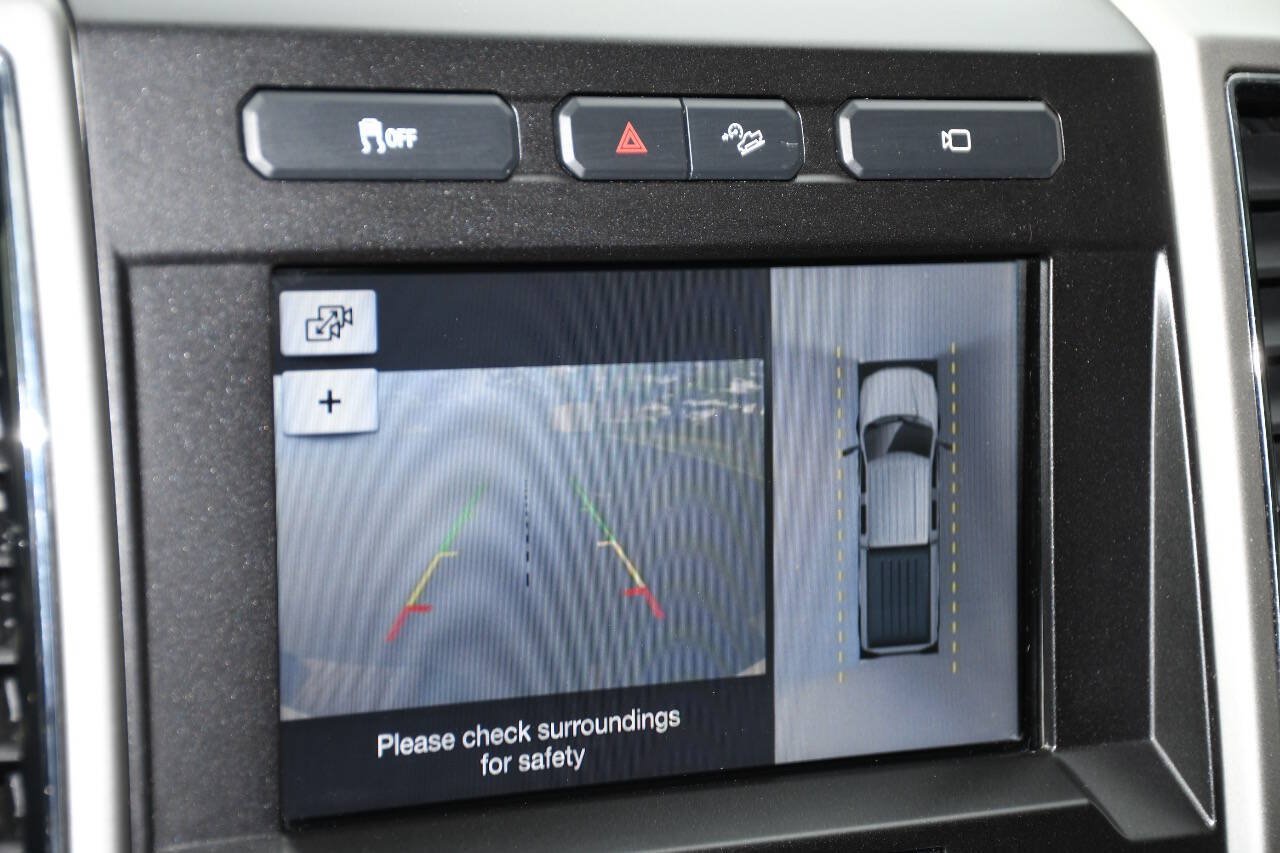 Used 2019 Ford F250 Lariat w/ Lariat Ultimate Package AWD/4WD image 32