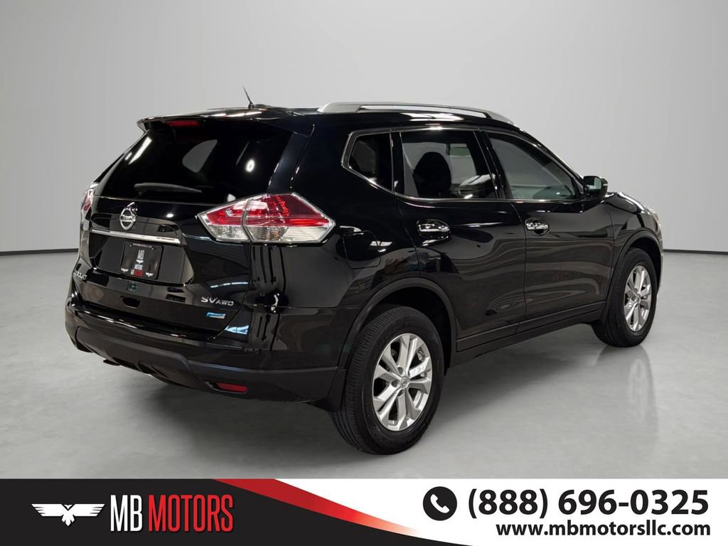Used 2015 Nissan Rogue SV AWD/4WD image 4