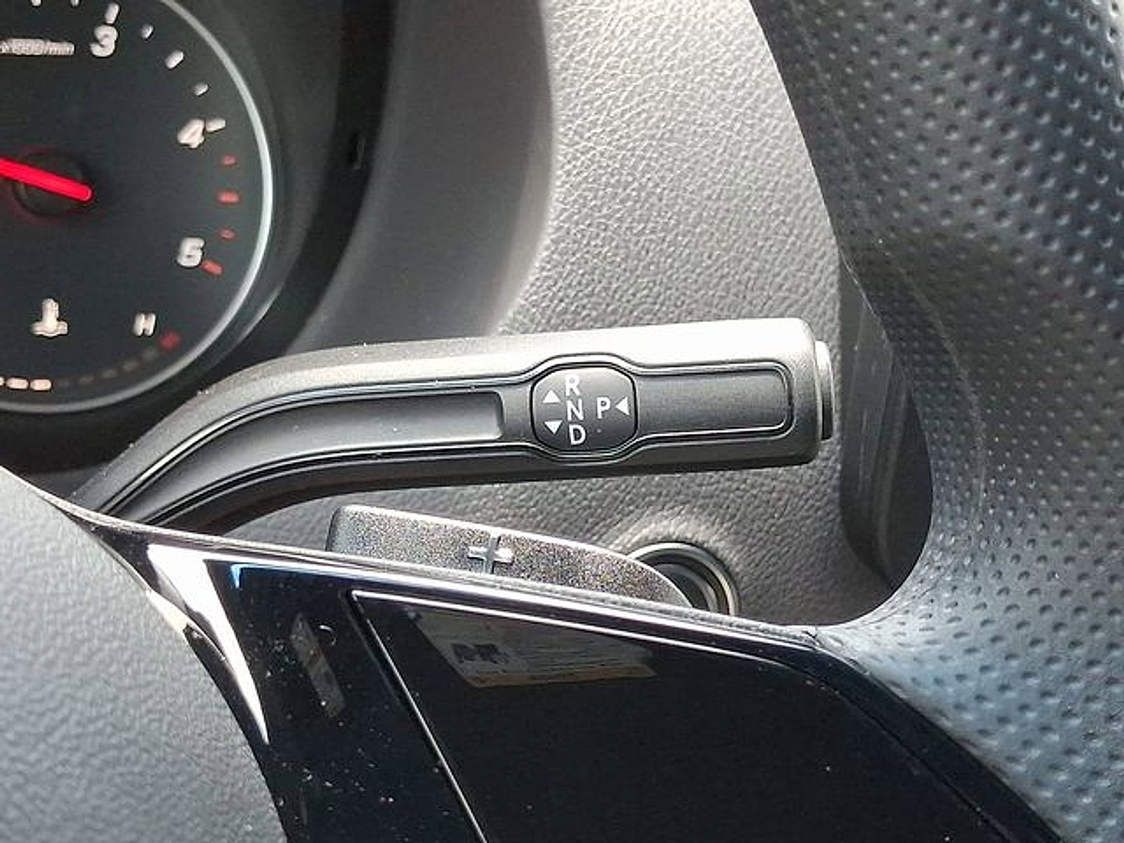 Used 2025 Mercedes-Benz Sprinter 2500 image 15