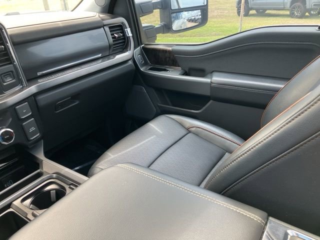 Used 2026 Ford F350 Lariat w/ Chrome Package AWD/4WD image 22