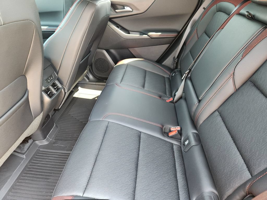 New 2027 Chevrolet Equinox RS w/ Convenience Package III FWD image 19