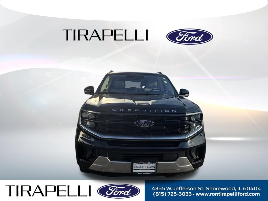 Certified 2025 Ford Expedition Platinum w/ Driver's Package AWD/4WD image 13