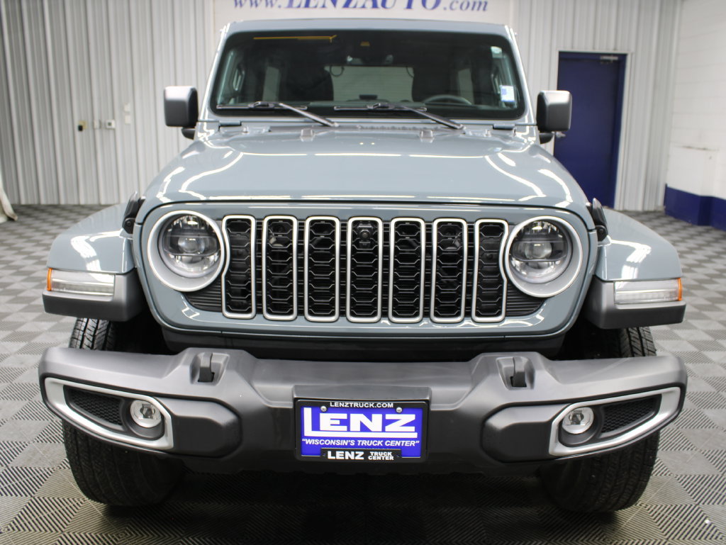 Used 2024 Jeep Wrangler Unlimited Sahara w/ Technology Group AWD/4WD image 50