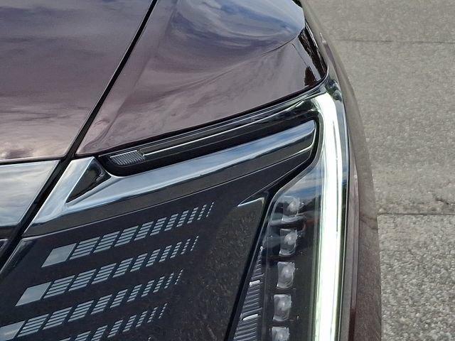 Used 2026 Cadillac Escalade IQ Sport 2 AWD/4WD image 7