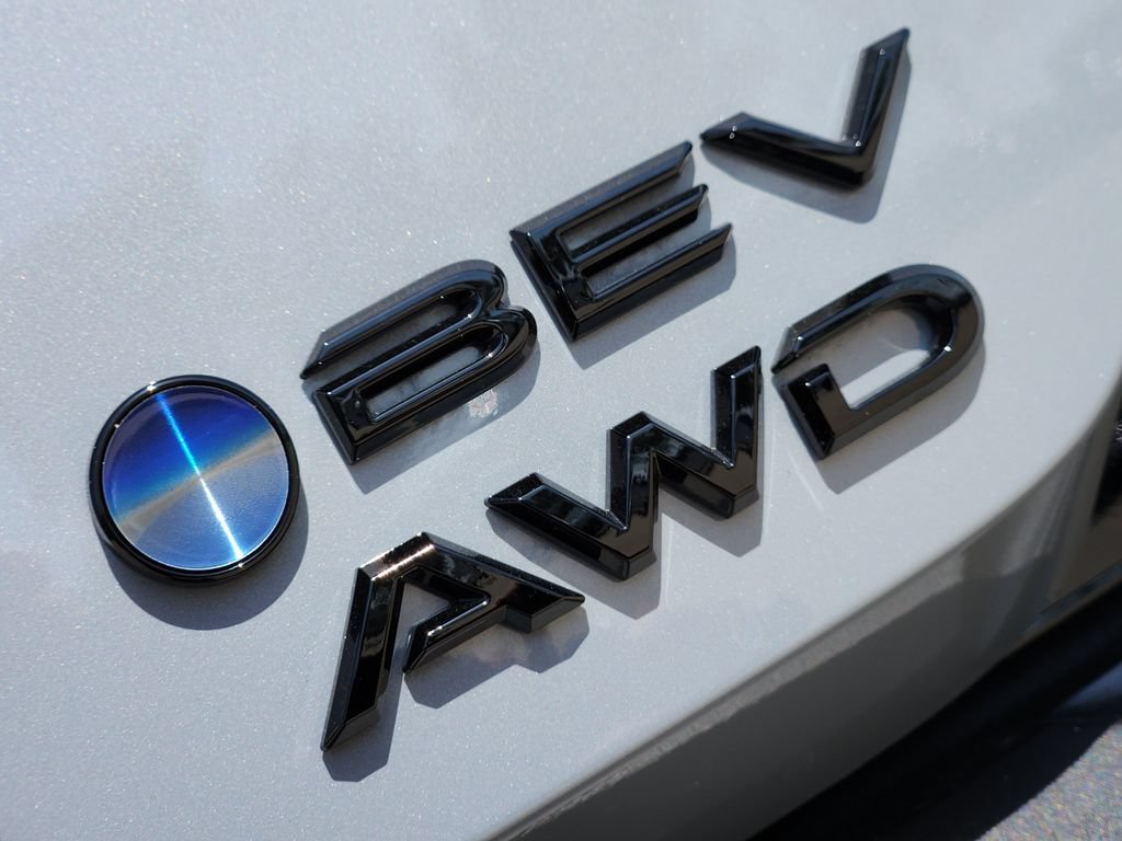 New 2026 Toyota C-HR AWD/4WD image 9