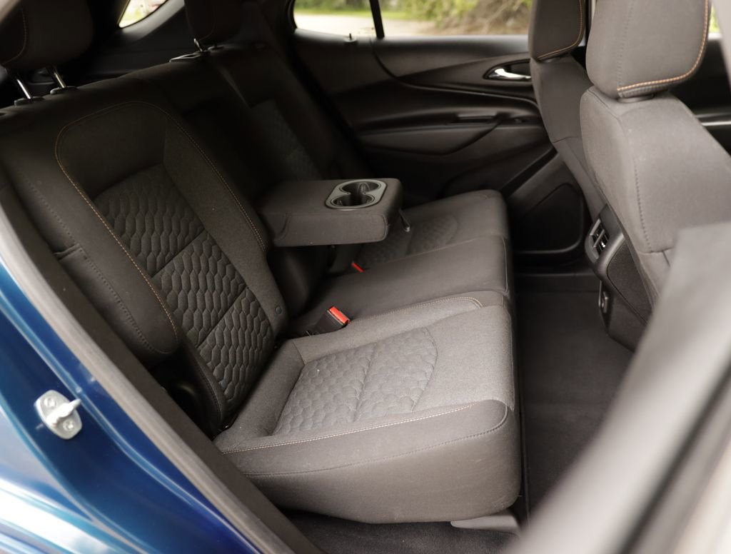 Used 2020 Chevrolet Equinox LT FWD image 27