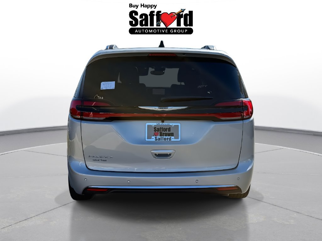 New 2026 Chrysler Pacifica Pinnacle FWD image 7