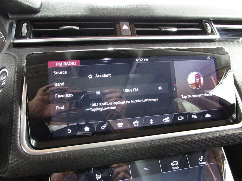 Used 2018 Land Rover Range Rover Velar AWD/4WD image 99