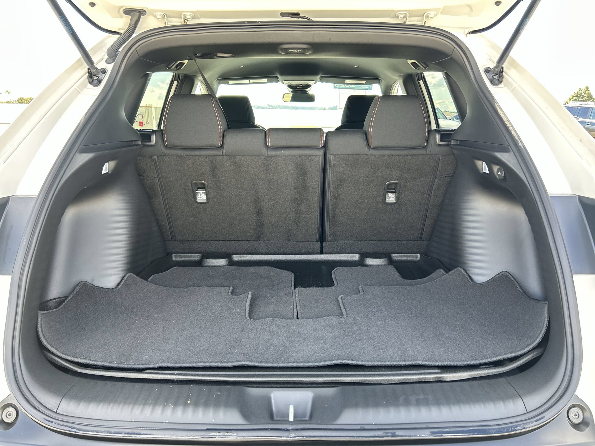 Certified 2025 Honda HR-V Sport image 20