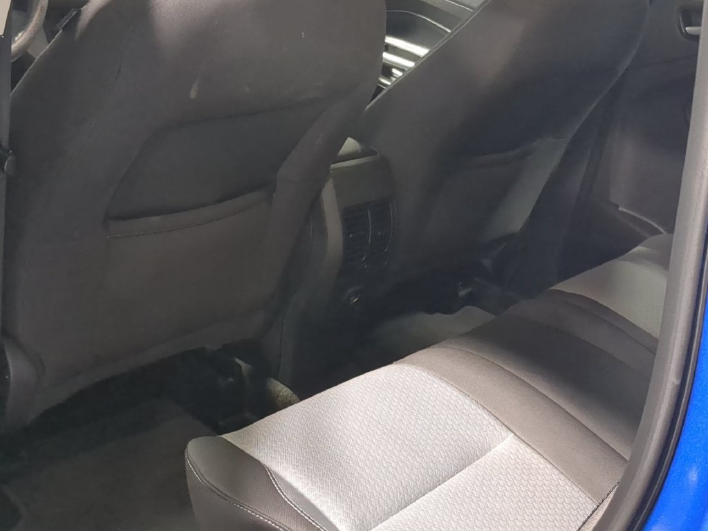 Used 2018 Ford Escape SE w/ Ford Safe & Smart Package FWD image 22